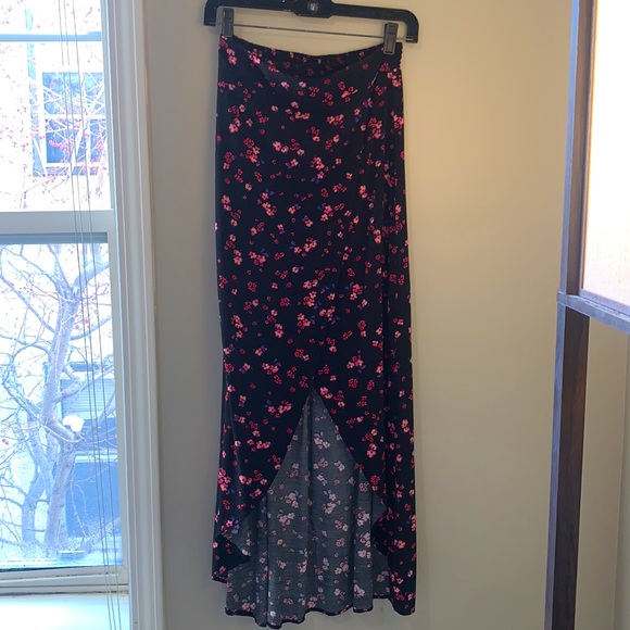 Express Black Floral Wrap Flowy Maxi Skirt XS - Picture 4 of 7